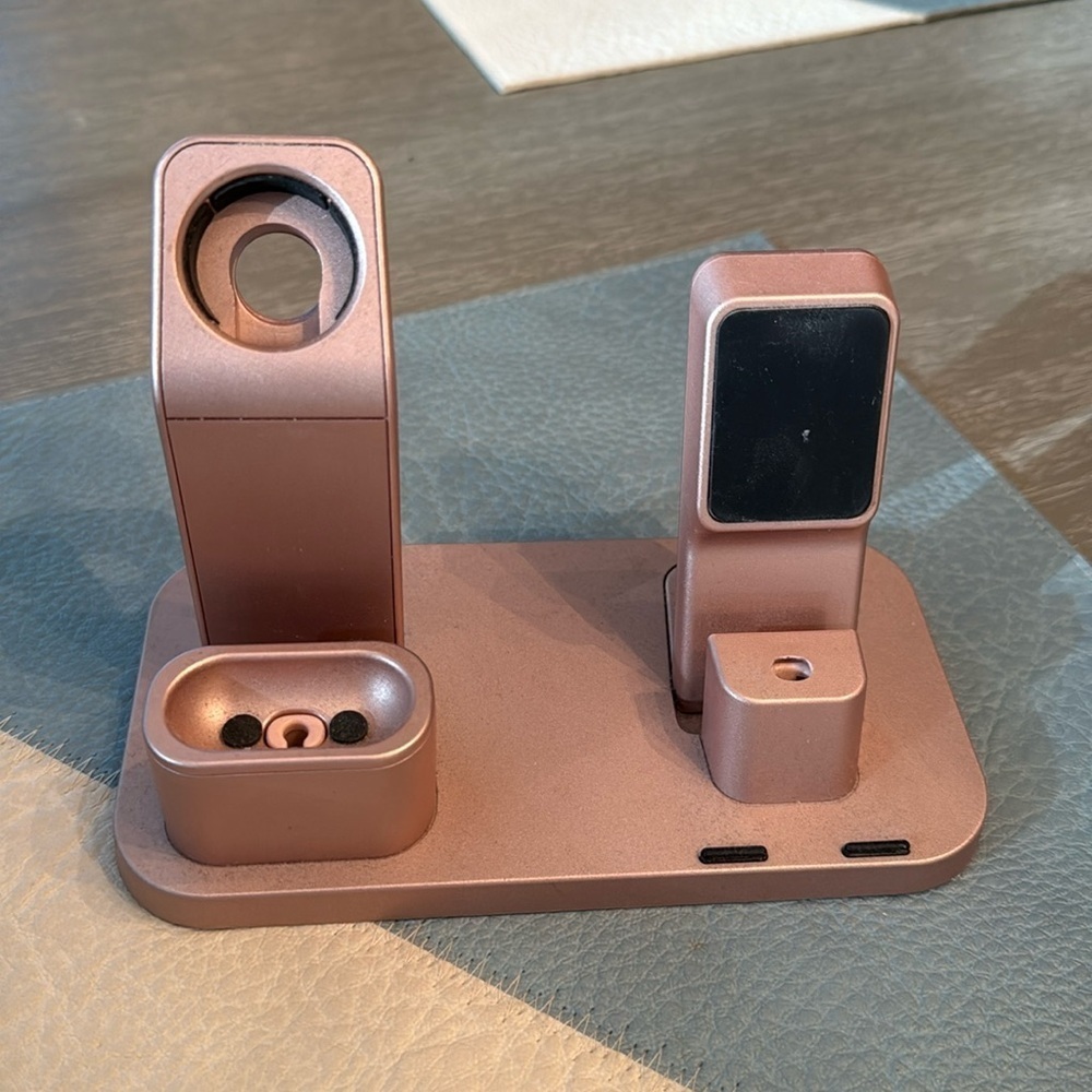 Metallic Pink Charging Dock Station